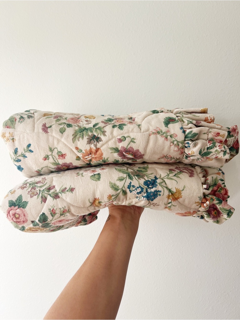 VINTAGE | Heavy Weight Floral Ruffle Pillow Covers | Standard